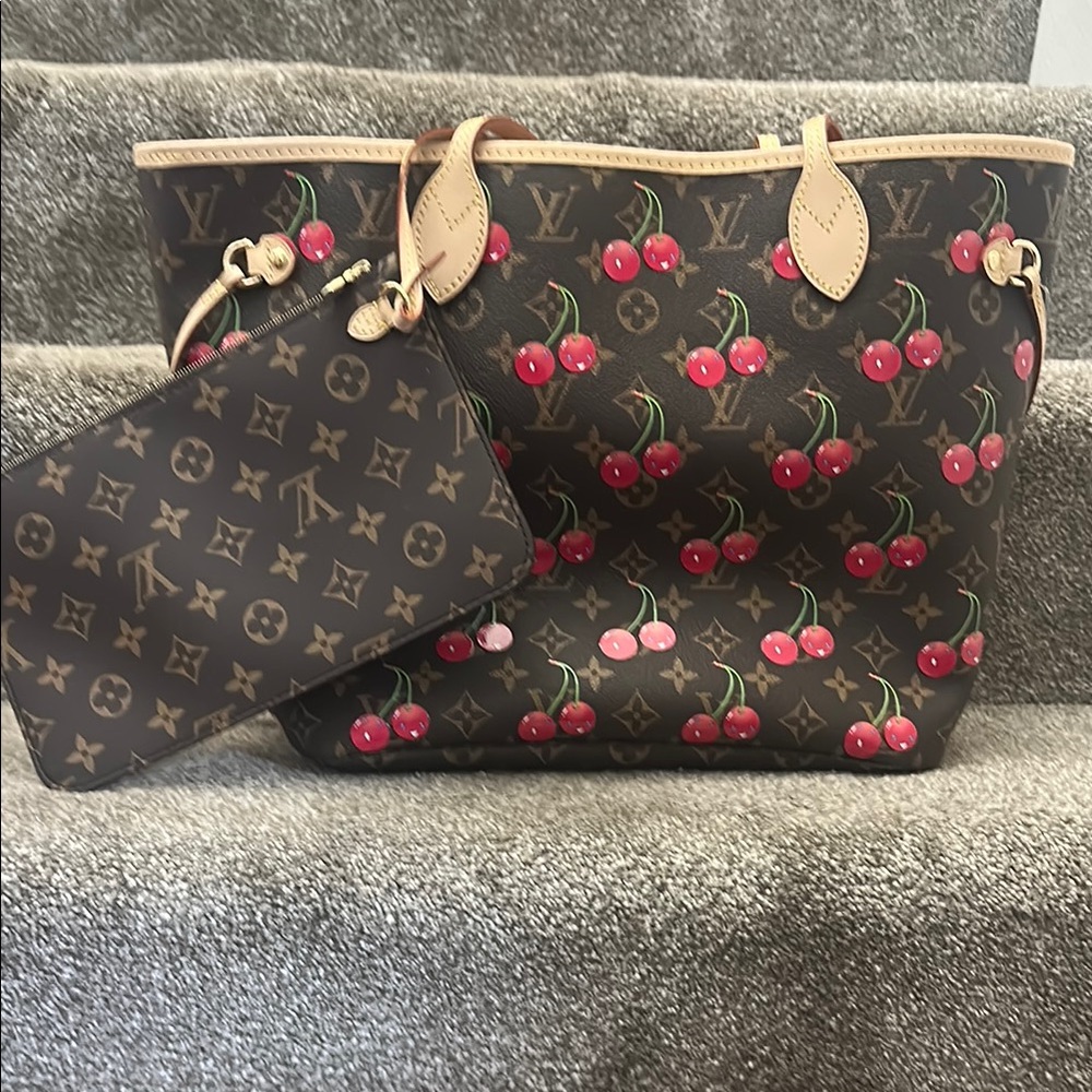 Louis Vuitton x takashi murkami cherry neverfull